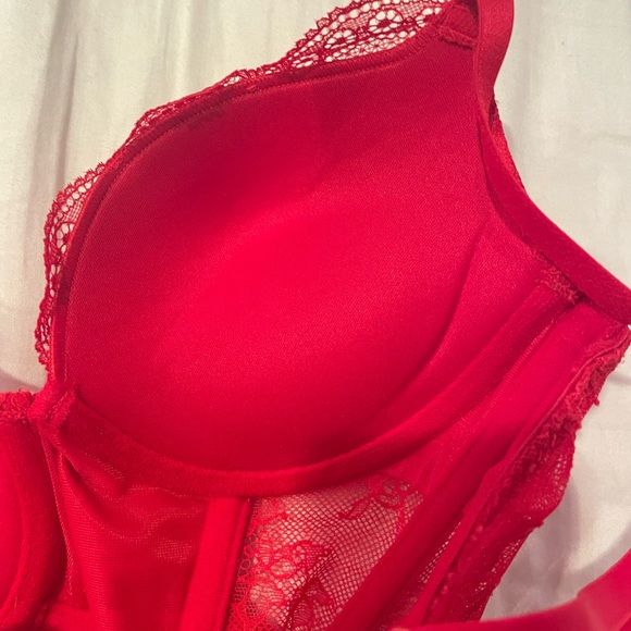 Bustier - Picture 4 of 4